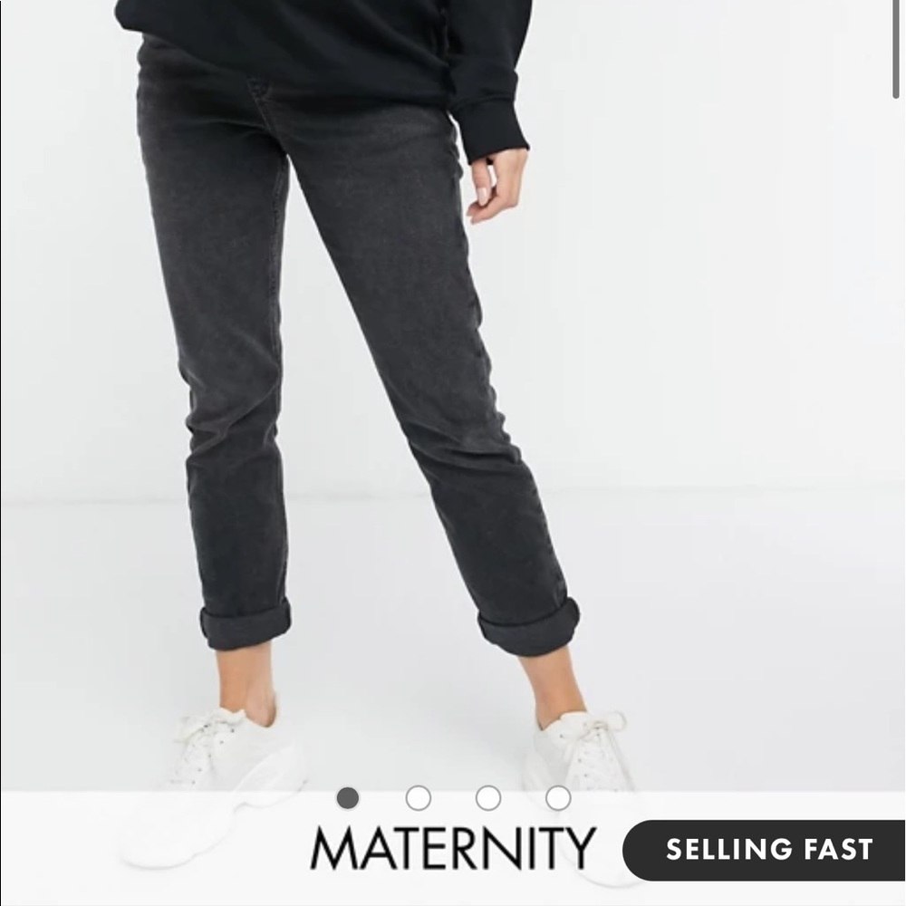 Black crop maternity jeans with belly band